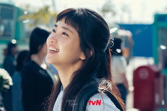 s9Hju9qHUEd9dA90.jpg