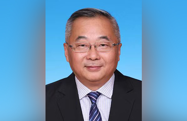 YiXiXe1P1Lx6HnzZ.jpg