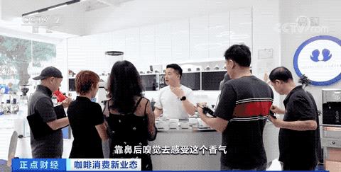 pAasa1FrRAs18OzB.jpg