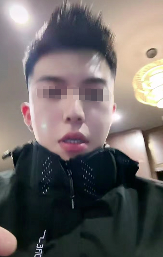 RVkxomqzNk1S2XzK.jpg RVkxomqzNk1S2XzK.jpg
