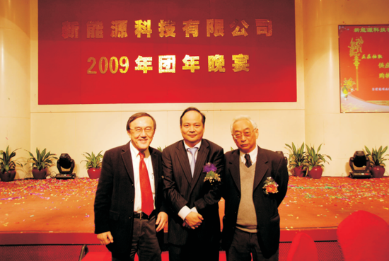 k28QCCMm7q1JeOb2.jpg