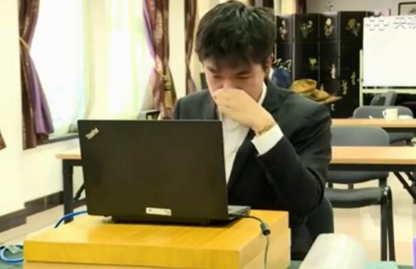 XByyEoAh1OYyA0o9.jpg