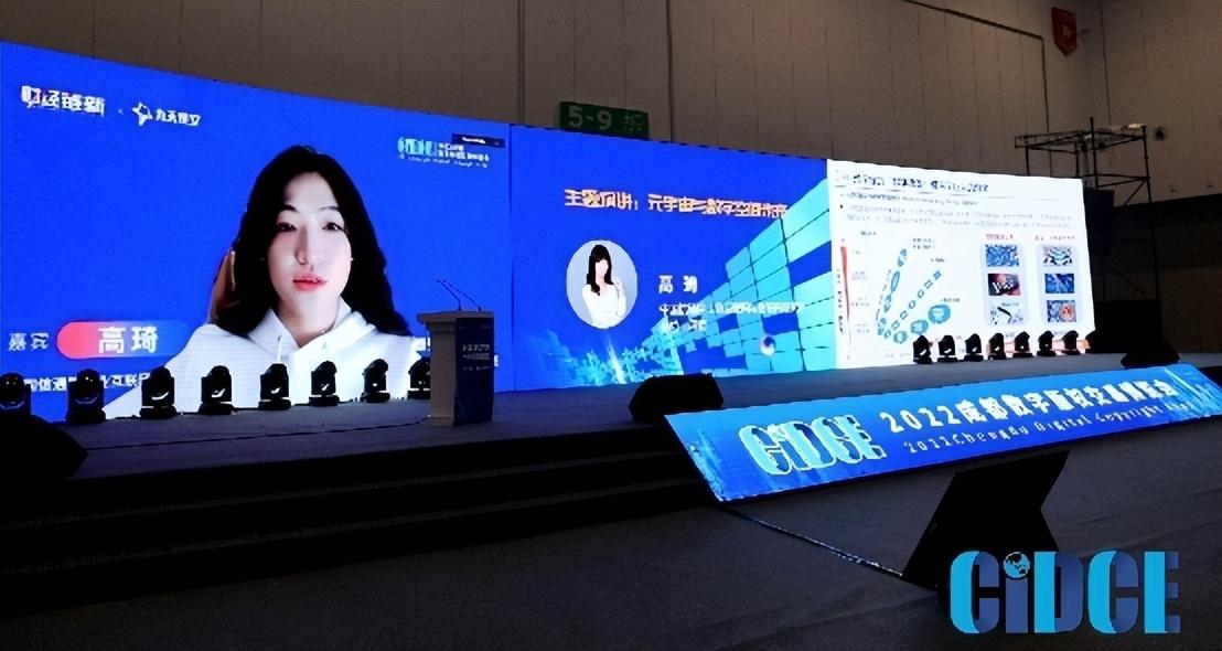 Knx2Qq2qxno6YdZ6.jpg