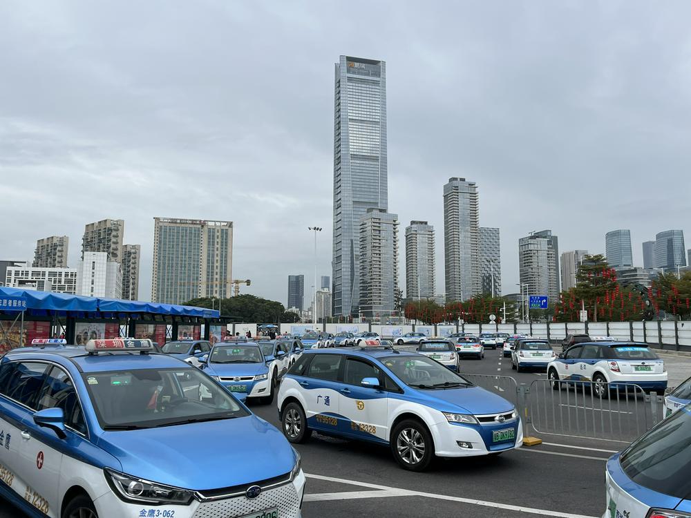 dcrzL8ru675c5i10.jpg dcrzL8ru675c5i10.jpg
