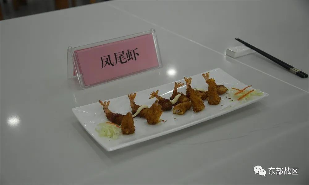 t0LaE7771UChEg6N.jpg