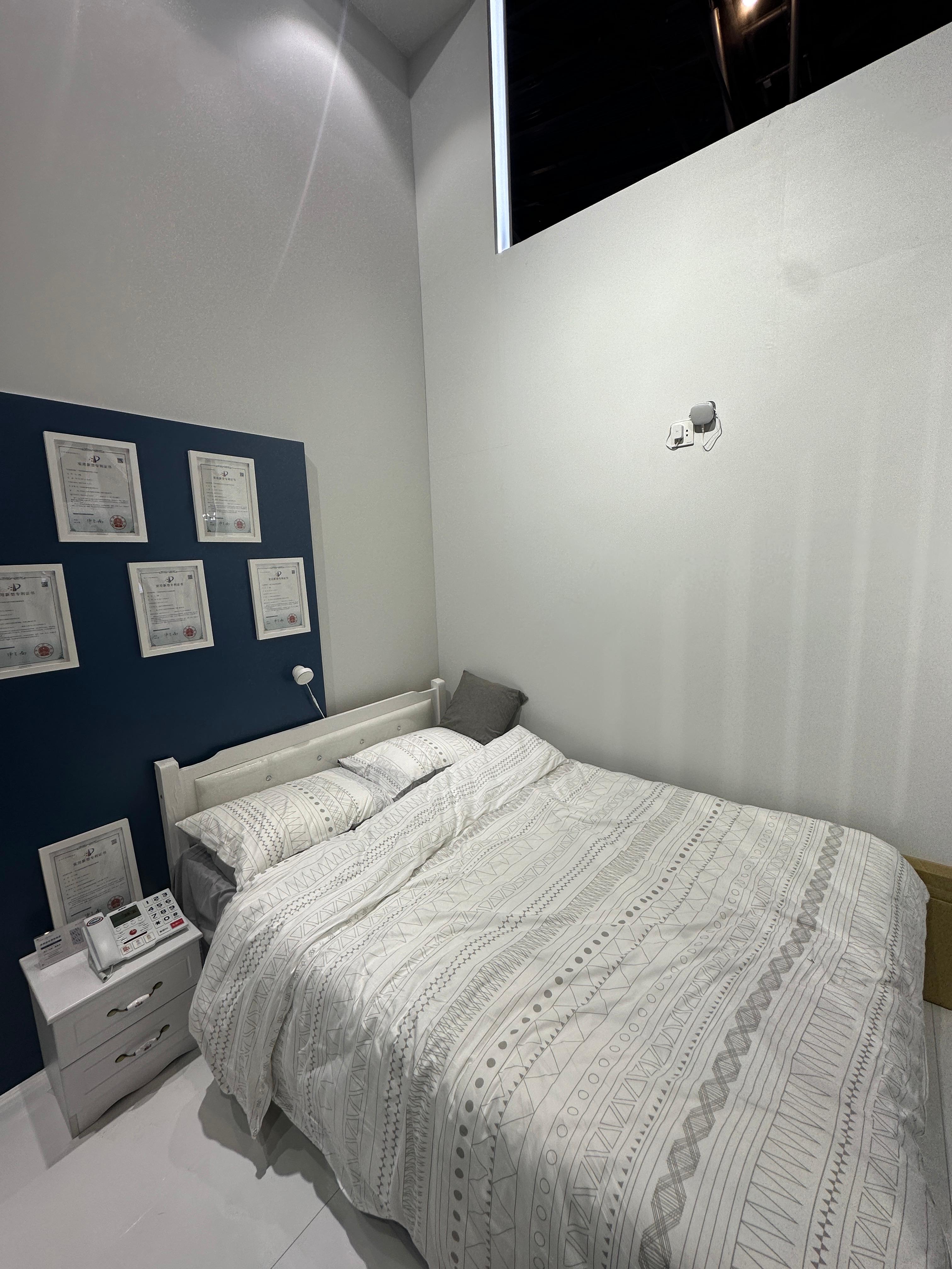 hx55W9F829tFn545.jpg