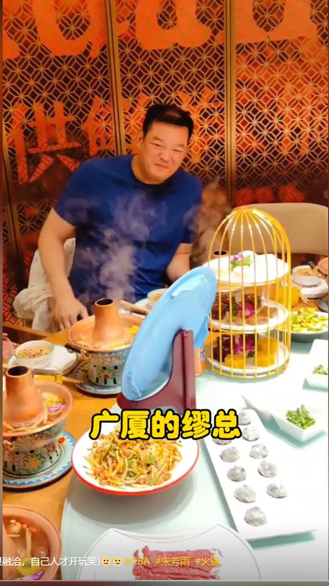 lI9QzuzroZiMiImm.jpg