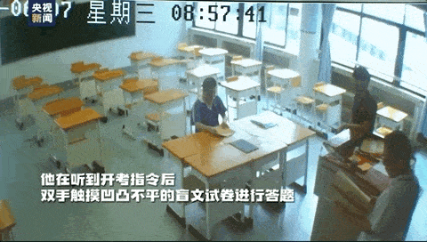 ZP70ebXpO5Dvb4Xz.jpg