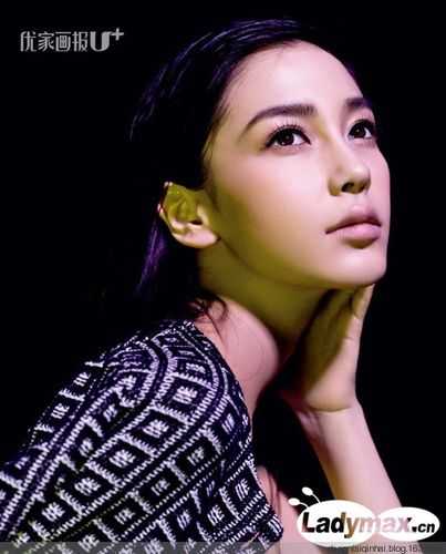 AI绘画作品欣赏-美女 (168).jpg