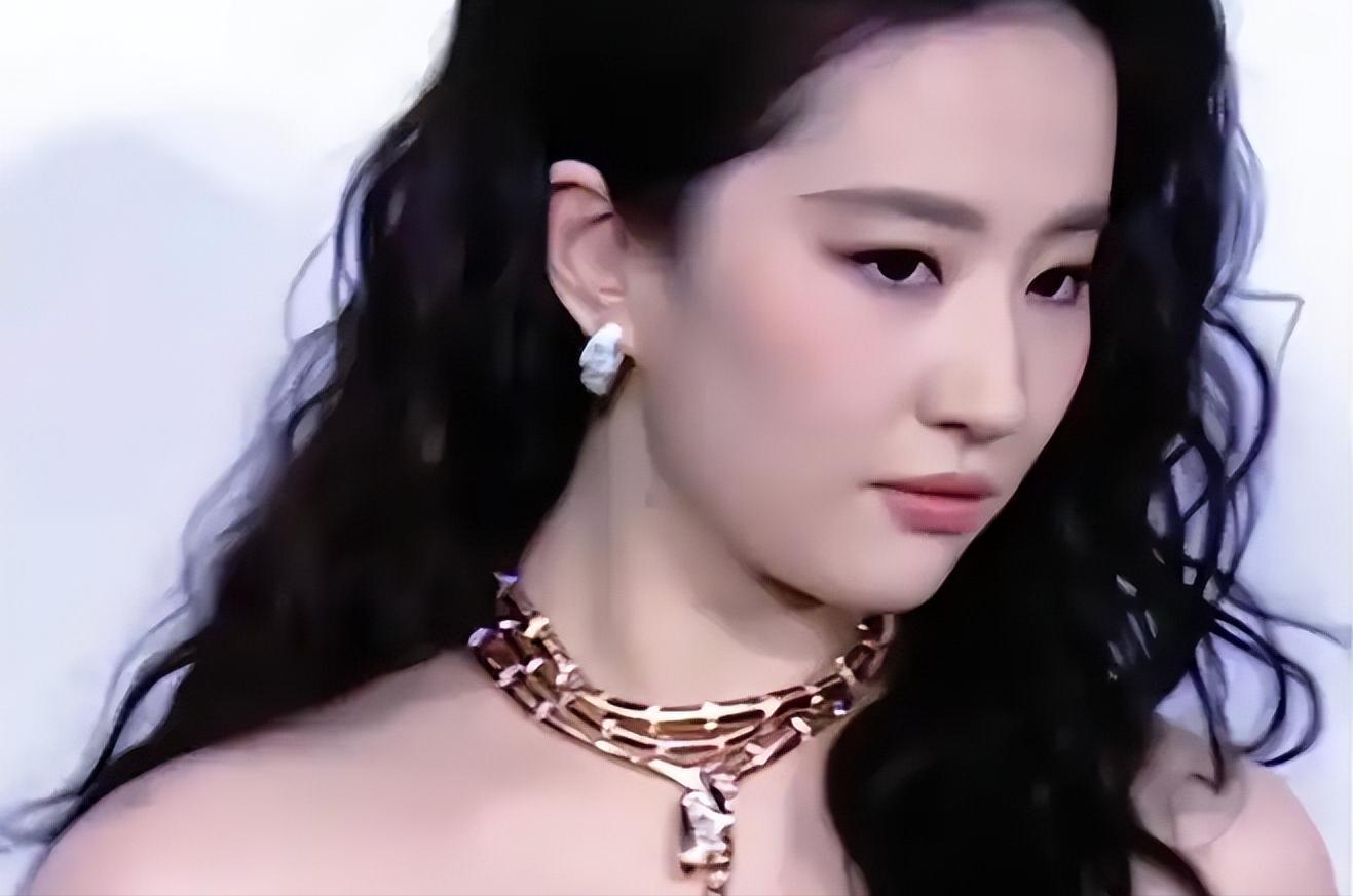 z99Zm3lrM008XxIv.jpg