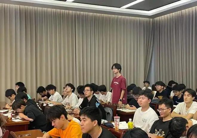 o8tpsEb5VPLBPNKB.jpg