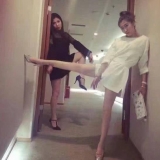 爆笑推荐：美女这样打谁不爱看？外卖都不送了再看会！ ...