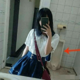 搞笑美女趣图：妹子你是认真的吗，怎么还有心思拍照呢？ ...